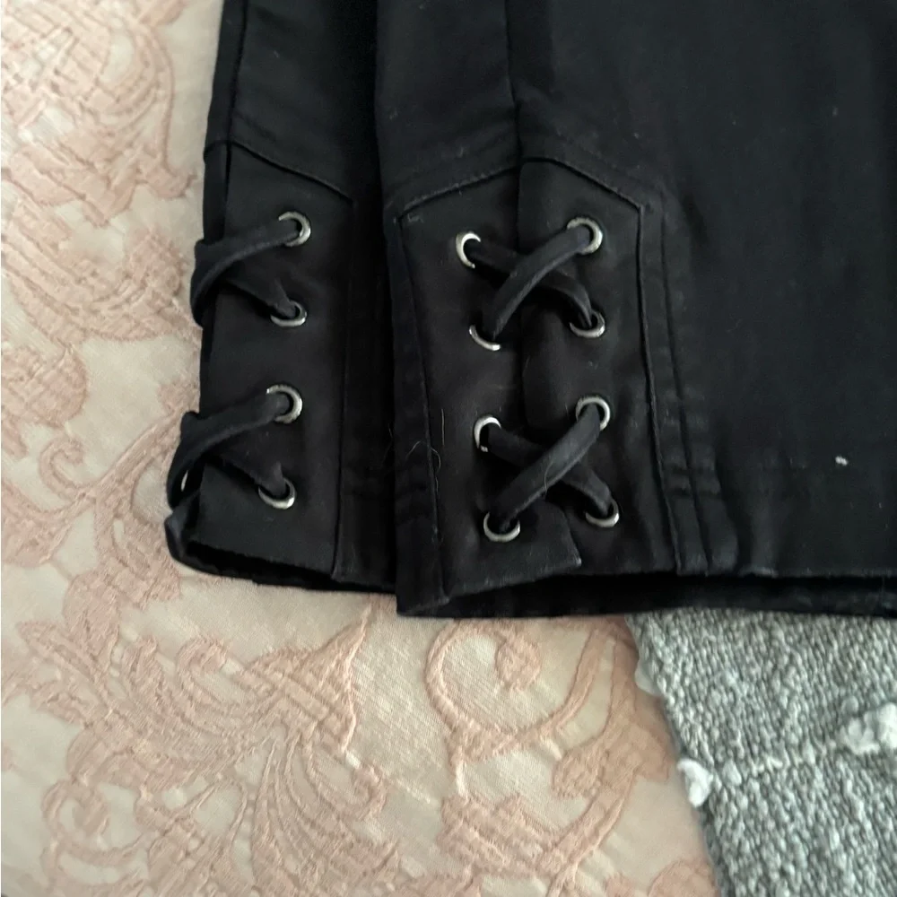 Cache High Rise‎ Black Jeans size 6 cross straps ankle waist 30 x 22 inseam